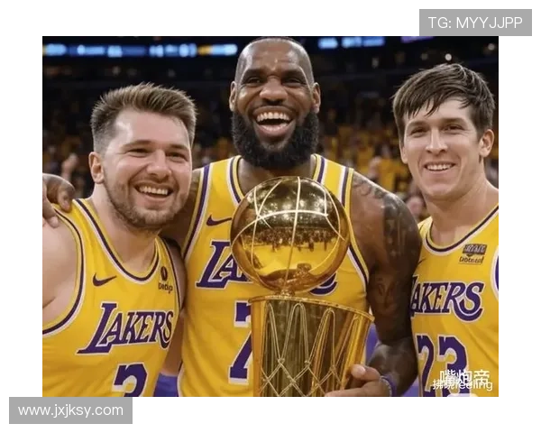 里夫斯谦逊发声称或不配拥有如今成就盛赞湖人名宿皆为真正伟大球员